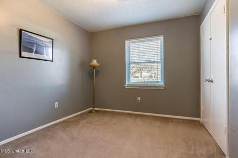215 E Oak Grove Rd, Hernando, MS 38632 photo 18