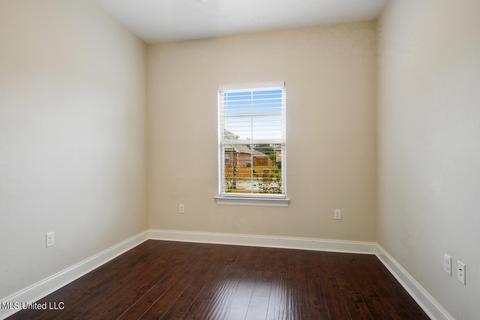 719 Champagne Dr, Biloxi, MS 39532 photo 19