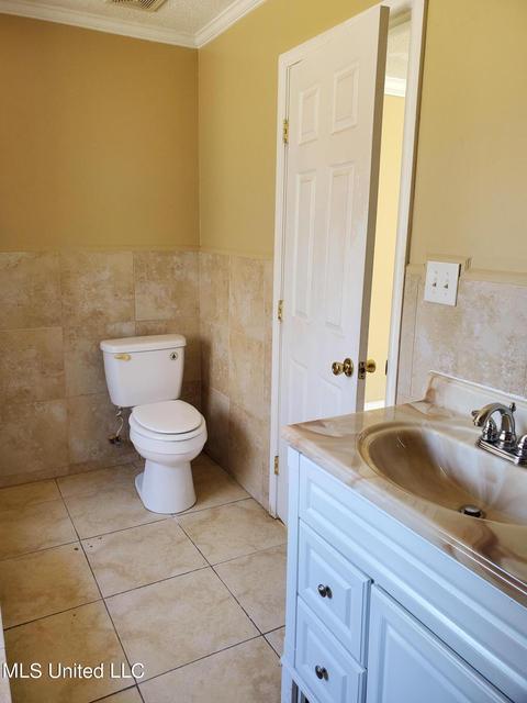 4124 Triumph Ave, Moss Point, MS 39563 photo 11