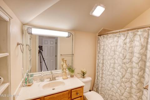 3919 Riverview Dr, Biloxi, MS 39532 photo 45