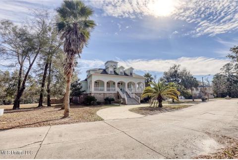 3919 Riverview Dr, Biloxi, MS 39532 photo 88