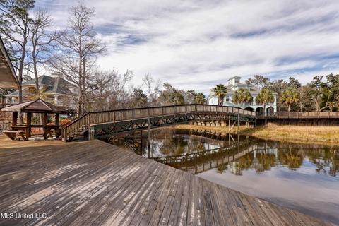 3919 Riverview Dr, Biloxi, MS 39532 photo 75