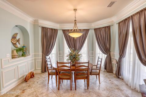 3919 Riverview Dr, Biloxi, MS 39532 photo 16