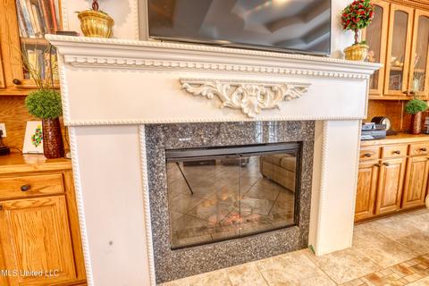 3919 Riverview Dr, Biloxi, MS 39532 photo 21