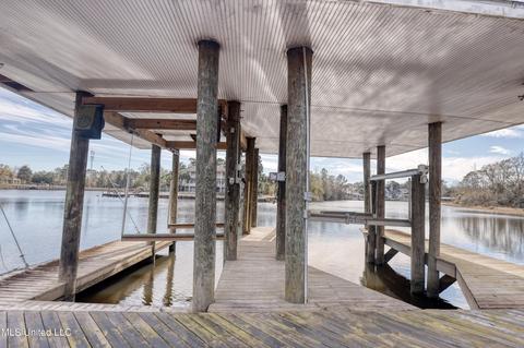 3919 Riverview Dr, Biloxi, MS 39532 photo 73