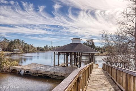 3919 Riverview Dr, Biloxi, MS 39532 photo 70