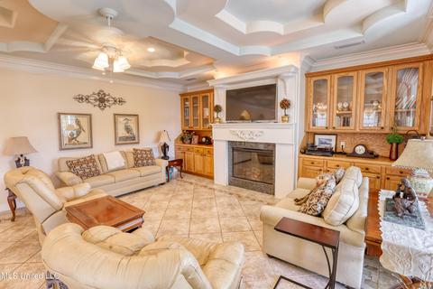 3919 Riverview Dr, Biloxi, MS 39532 photo 19