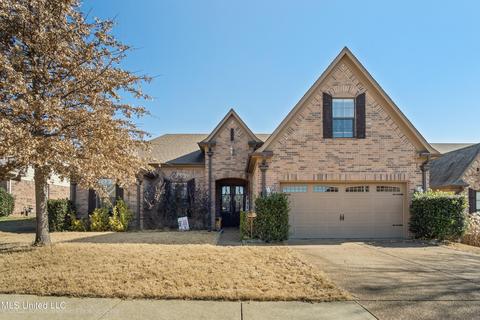 4262 Ritchie Dr, Olive Branch, MS 38654 photo 1