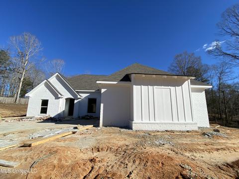 136 St Charles Ave, Florence, MS 39073 photo 2