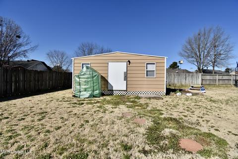 10328 Maplebrook Ln, Olive Branch, MS 38654 photo 9