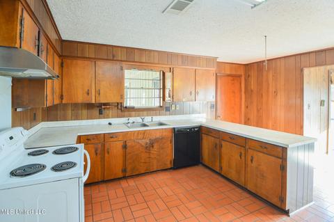 9340 Whites Rd, Weir, MS 39772 photo 12