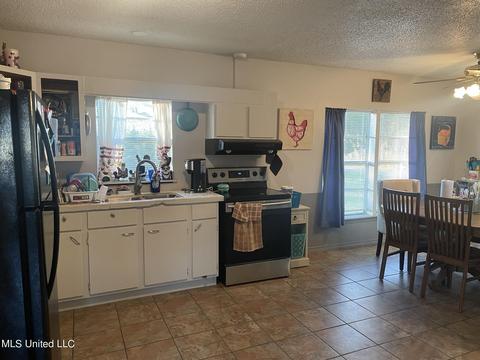 24073 1st St, Saucier, MS 39574 photo 8