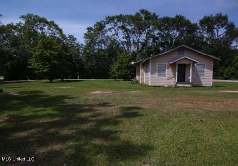 24073 1st St, Saucier, MS 39574 photo 3