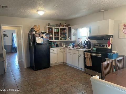 24073 1st St, Saucier, MS 39574 photo 9