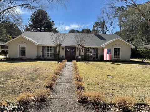 5319 Briarfield Rd, Jackson, MS 39211 photo 1