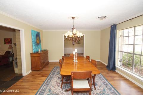 5319 Briarfield Rd, Jackson, MS 39211 photo 7