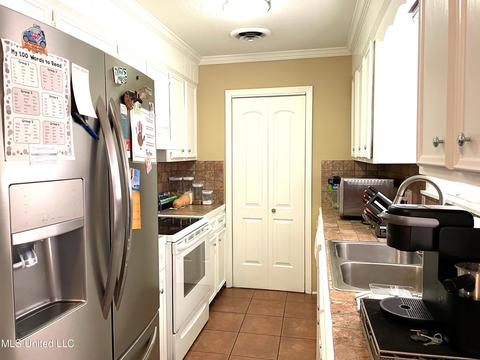 140 Pickford Ln, Jackson, MS 39211 photo 5