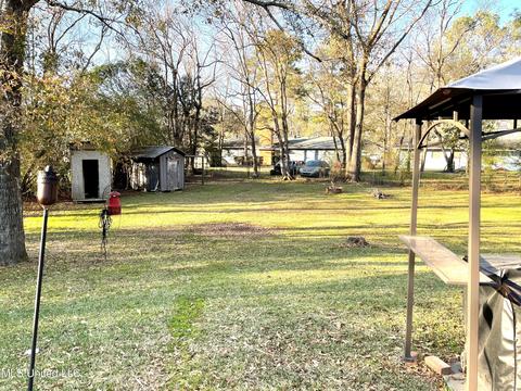 140 Pickford Ln, Jackson, MS 39211 photo 12