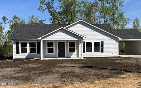 143 Beaver Dam Rd, Mchenry, MS 39561 photo 1
