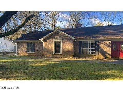 135 Yucca Dr, Jackson, MS 39211 photo 3
