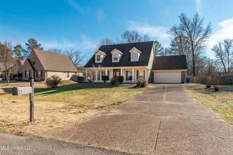 9500 Taylor Dr, Olive Branch, MS 38654 photo 3