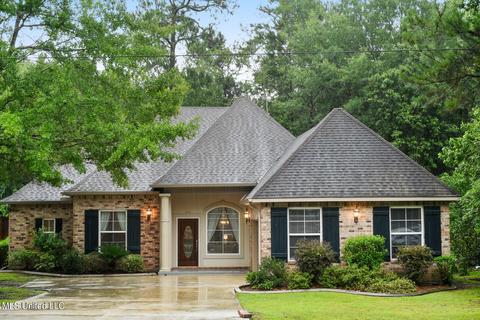 7326 Ahi Ct, Diamondhead, MS 39525 photo 1