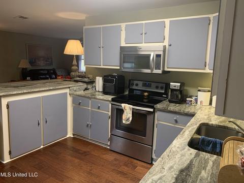 23637 Saucier Lizana Rd, Saucier, MS 39574 photo 9