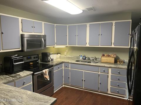 23637 Saucier Lizana Rd, Saucier, MS 39574 photo 2
