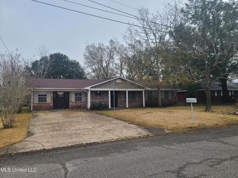 112 Warwick St, Long Beach, MS 39560 photo 1