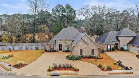435 Julee Cir, Brandon, MS 39042 photo 3