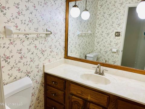 4451 Victoria Dr, Nesbit, MS 38651 photo 14