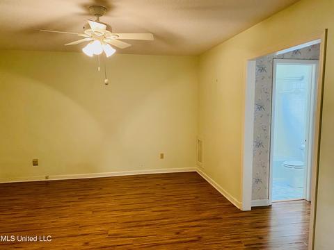 4451 Victoria Dr, Nesbit, MS 38651 photo 11