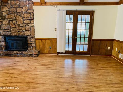 4451 Victoria Dr, Nesbit, MS 38651 photo 7