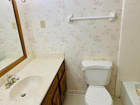 4451 Victoria Dr, Nesbit, MS 38651 photo 16