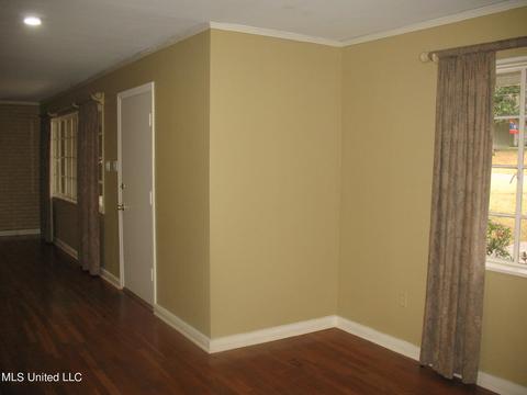 4233 Forest Park Dr, Jackson, MS 39211 photo 7