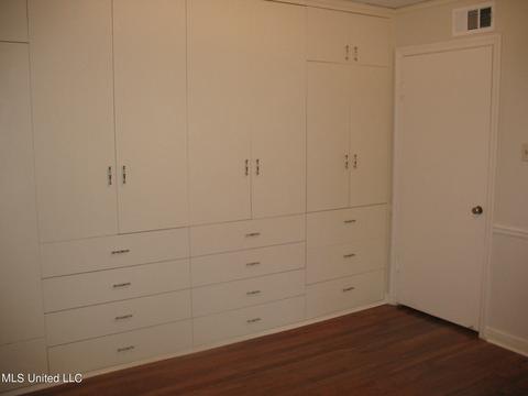 4233 Forest Park Dr, Jackson, MS 39211 photo 29