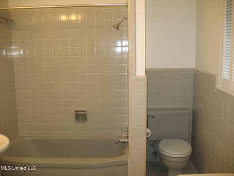 4233 Forest Park Dr, Jackson, MS 39211 photo 31