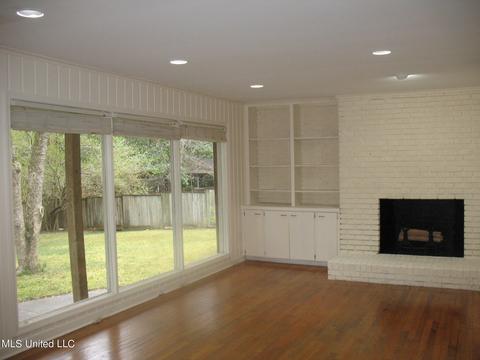 4233 Forest Park Dr, Jackson, MS 39211 photo 10