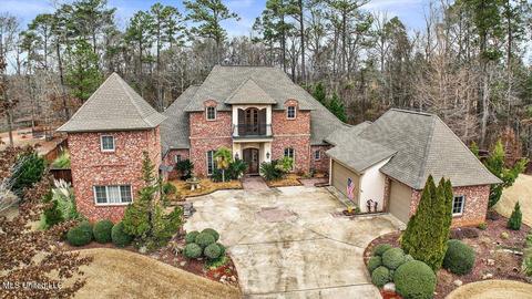 214 Covenant Xing, Flowood, MS 39232 photo 1