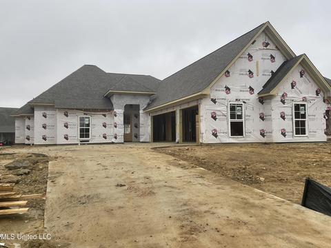 413 Pilot Cir, Brandon, MS 39047 photo 1