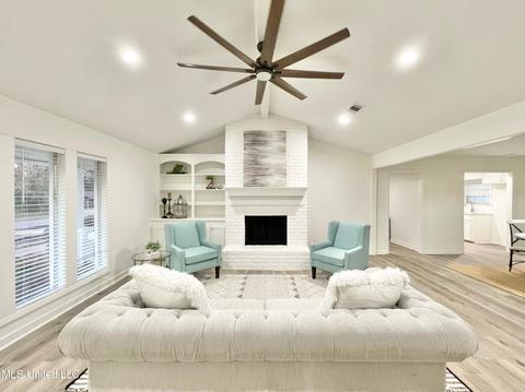 22 Crossgates Dr, Brandon, MS 39042 photo 1
