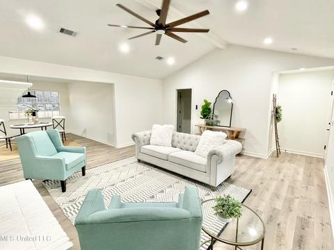 22 Crossgates Dr, Brandon, MS 39042 photo 2