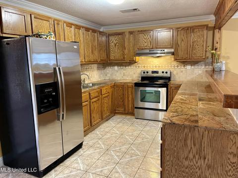 719 Glaze Rd, Lena, MS 39094 photo 4