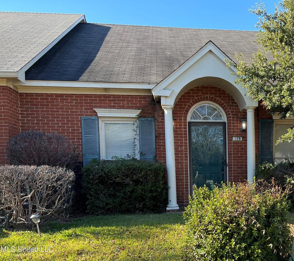 129 N Brighton Drive Dr, Jackson, MS 39211 23 Photos MLS 4008597