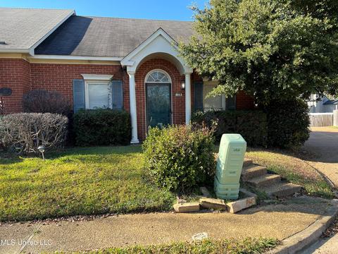 129 N Brighton Drive Dr, Jackson, MS 39211 photo 2