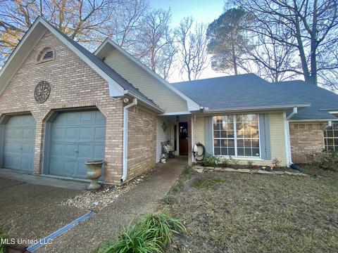 222 Williams Cir, Flowood, MS 39232 photo 1