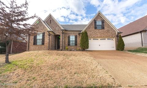 4225 Ritchie Dr, Olive Branch, MS 38654 photo 1