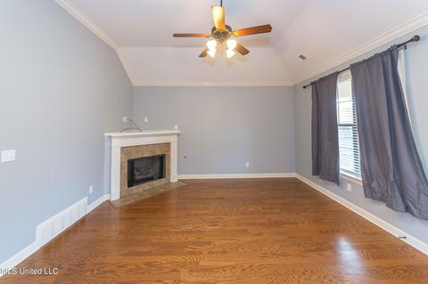 4225 Ritchie Dr, Olive Branch, MS 38654 photo 3