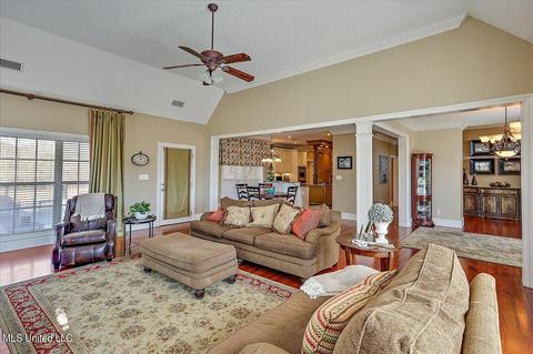 100 Sagefield Dr, Canton, MS 39046 photo 6