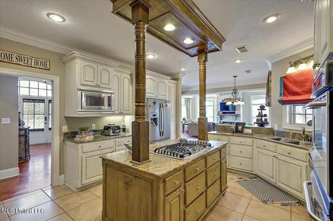 100 Sagefield Dr, Canton, MS 39046 photo 8